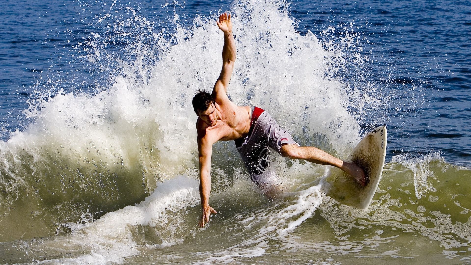 星空游戏平台-中国登山队在喜马拉雅山成功登顶，夺得金牌，中国喜马拉雅山登山第一人  第1张