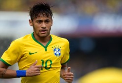 星空·综合体育-“香港牛仔3K亲子跑：亲子携手并肩，赛道上的温馨时刻”