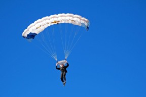 星空娱乐-中国男篮重点演练挡拆配合 提高战术执行效率，中国男篮断档